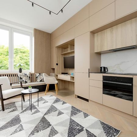 Przytulne Studio W Zielonej Okolicy Srodmiescia By Noclegi Renters 华沙 外观 照片